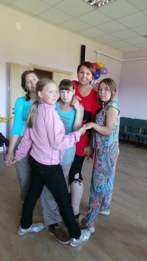 Rõõmsad näod Jamgordi lastelaagris